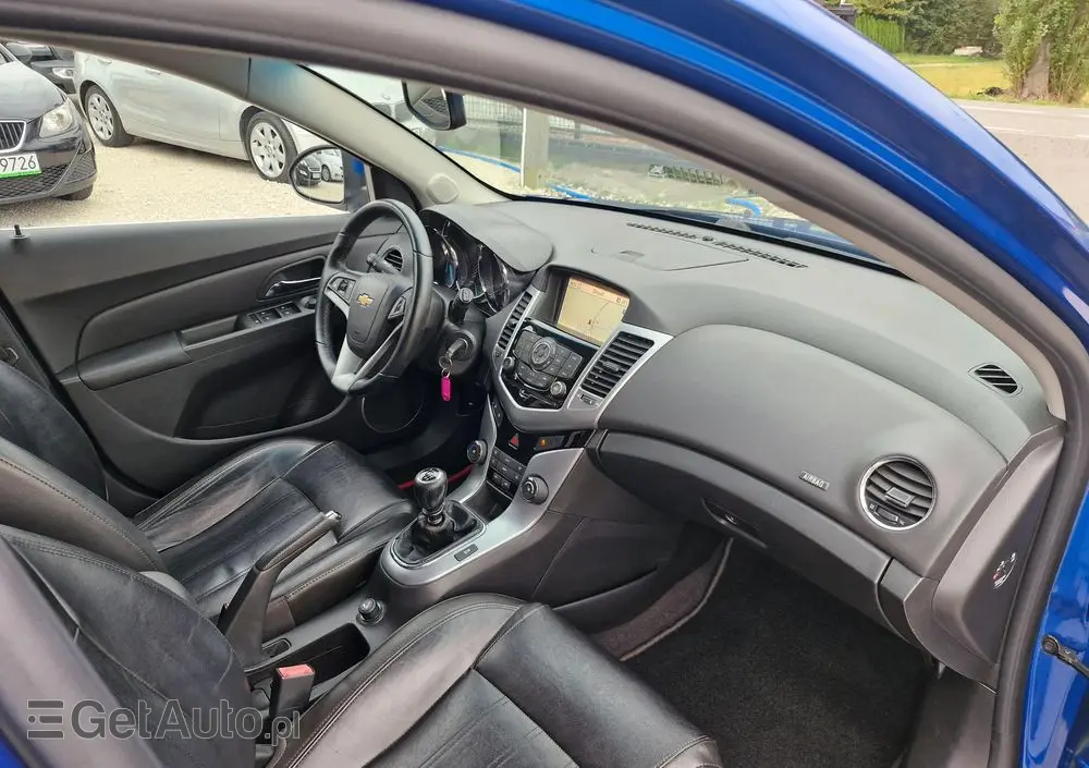 CHEVROLET Cruze 