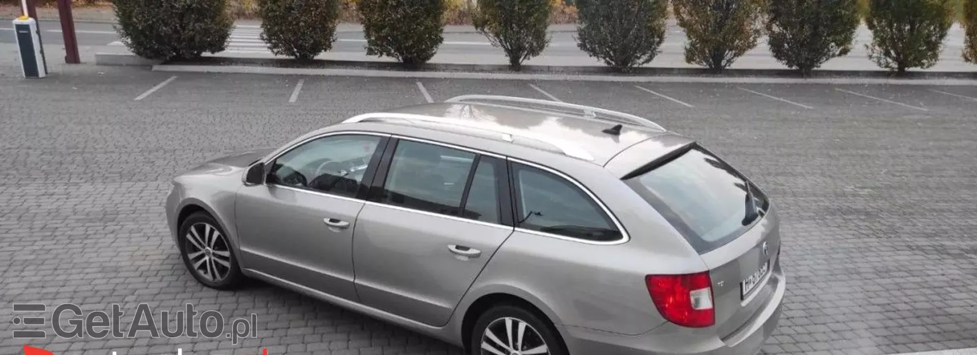 SKODA Superb 2.0 TDI CR DPF (138 KM)