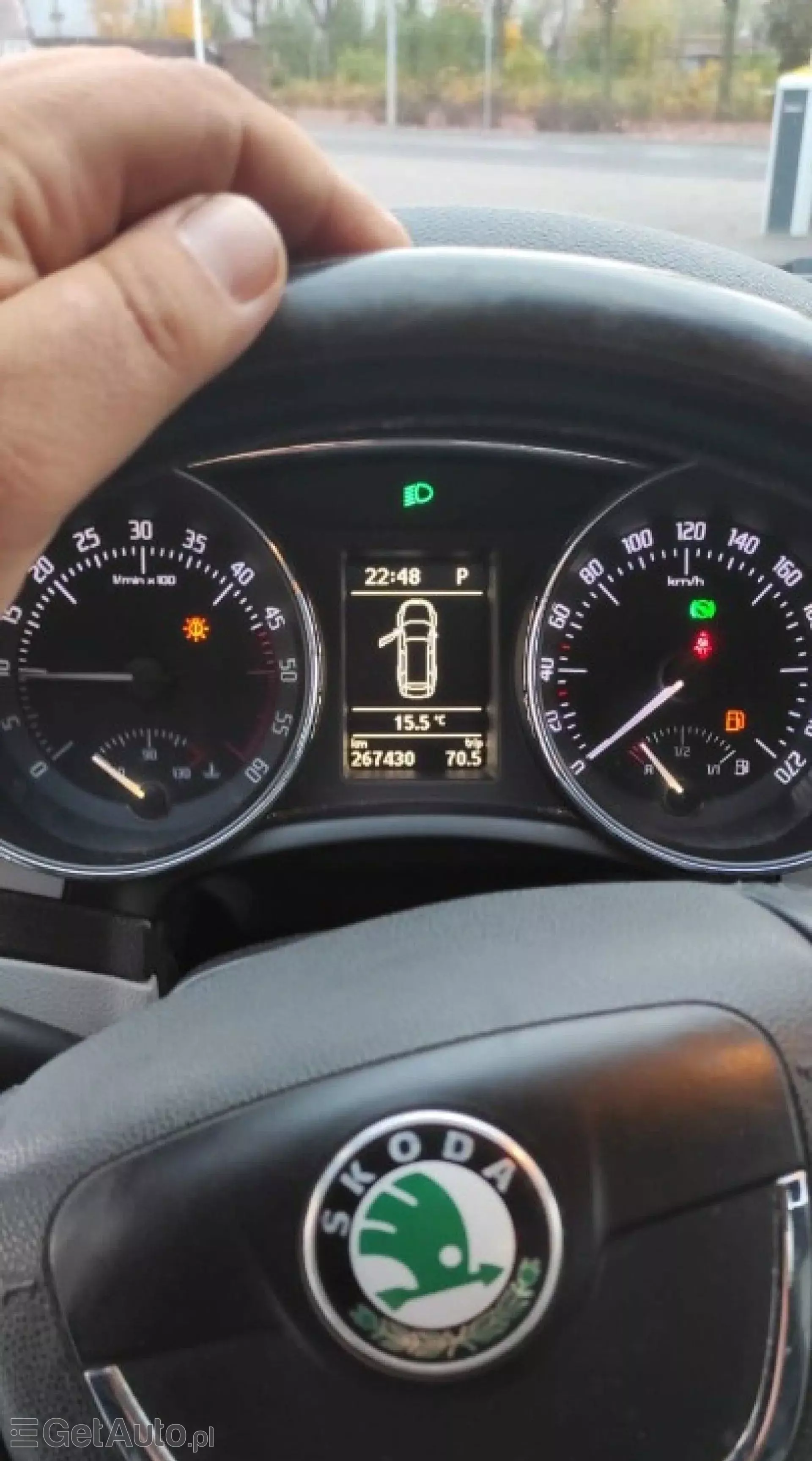 SKODA Superb 2.0 TDI CR DPF (138 KM)