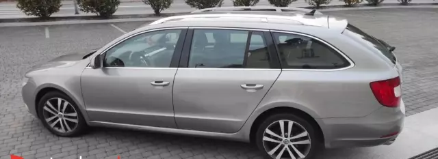 SKODA Superb 2.0 TDI CR DPF (138 KM)