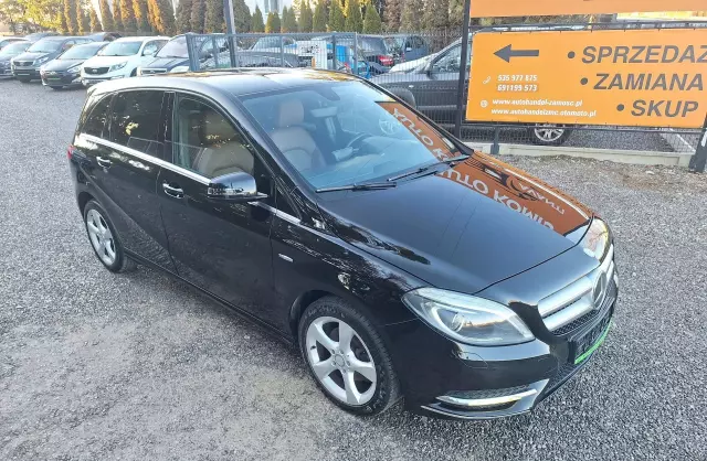 MERCEDES-BENZ Klasa B B 180 CDI (109 KM)