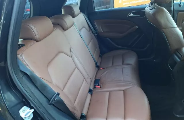 MERCEDES-BENZ Klasa B B 180 CDI (109 KM)