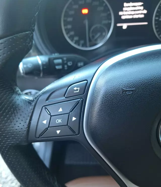 MERCEDES-BENZ Klasa B B 180 CDI (109 KM)