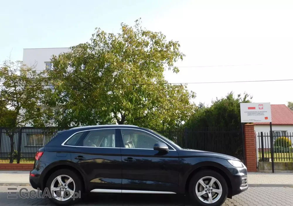 AUDI Q5 2.0 TDI Sport