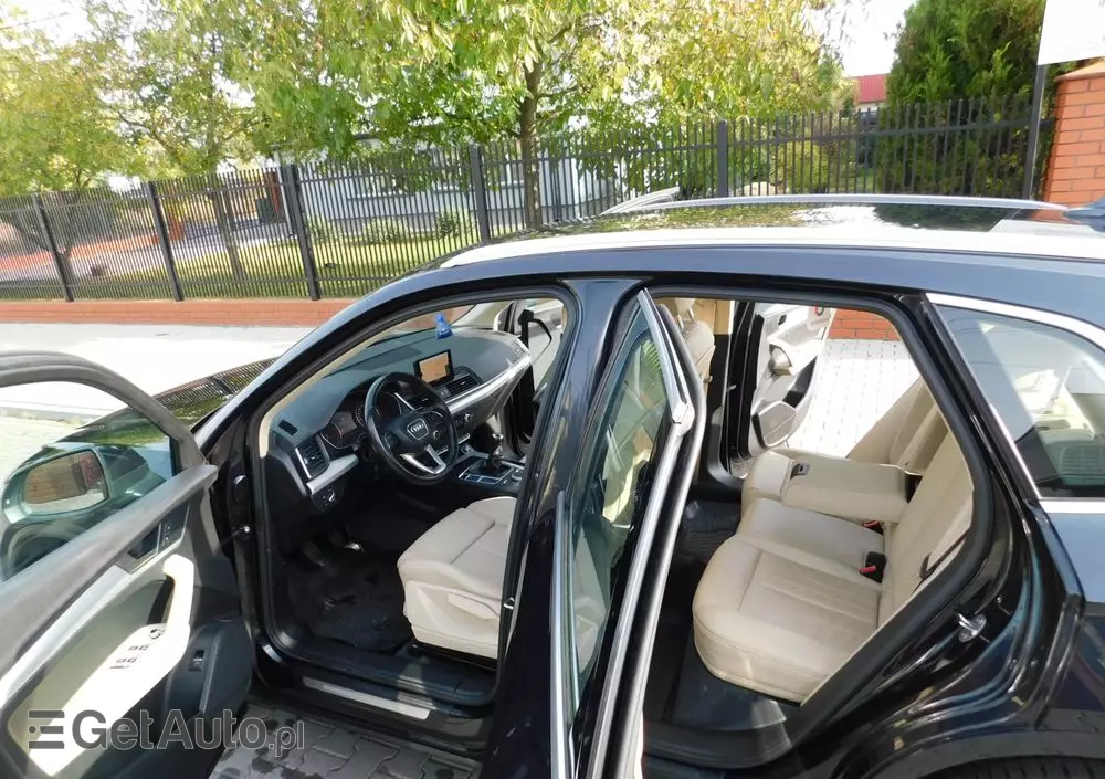 AUDI Q5 2.0 TDI Sport