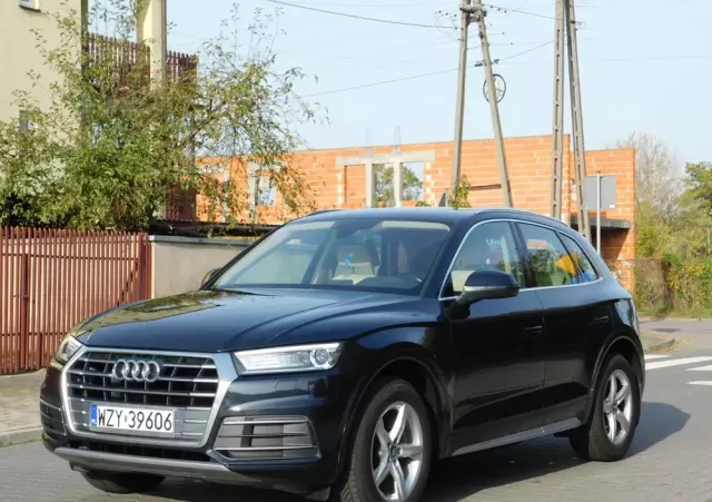 AUDI Q5 2.0 TDI Sport