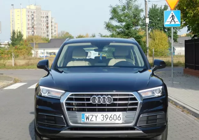 AUDI Q5 2.0 TDI Sport