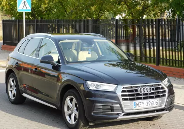 AUDI Q5 2.0 TDI Sport