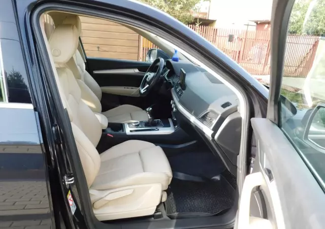 AUDI Q5 2.0 TDI Sport