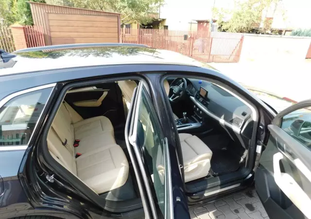 AUDI Q5 2.0 TDI Sport