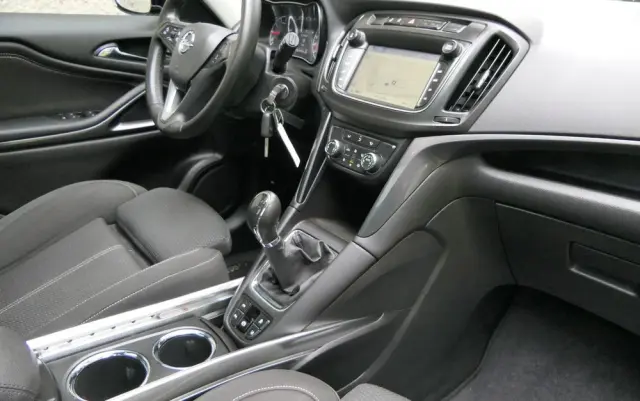 OPEL Zafira Tourer 1.6 ECOTEC DIT ecoFLEX Start/Stop Business Innovation