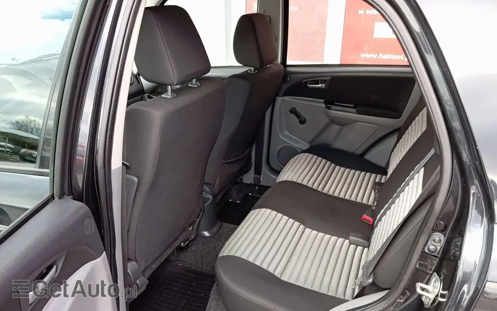 SUZUKI SX4 1.6 Comfort 4WD