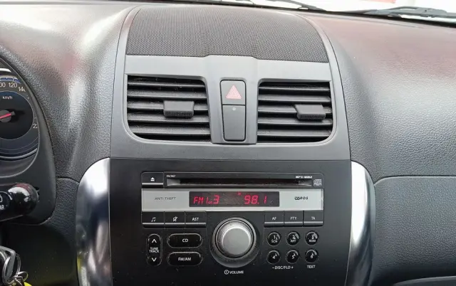 SUZUKI SX4 1.6 Comfort 4WD