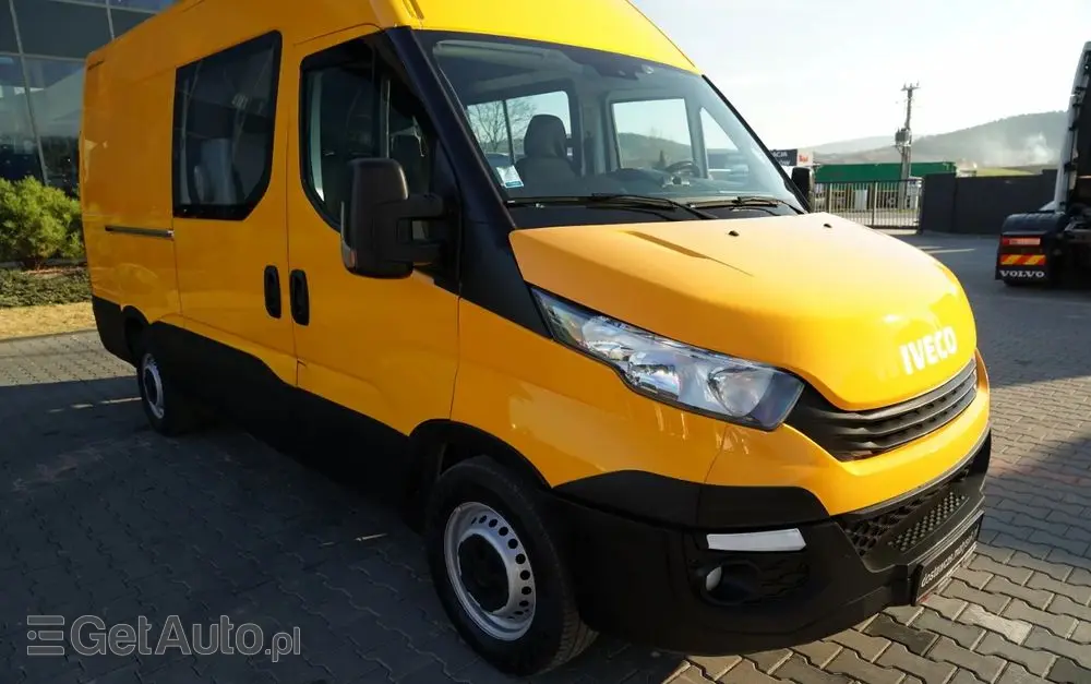 IVECO DAILY 35-140 / BRYGADÓWKA / 7 MIEJSC / BLASZAK / FURGON / SPROWADZONY 