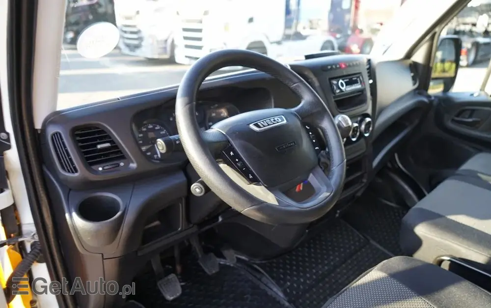 IVECO DAILY 35-140 / BRYGADÓWKA / 7 MIEJSC / BLASZAK / FURGON / SPROWADZONY 