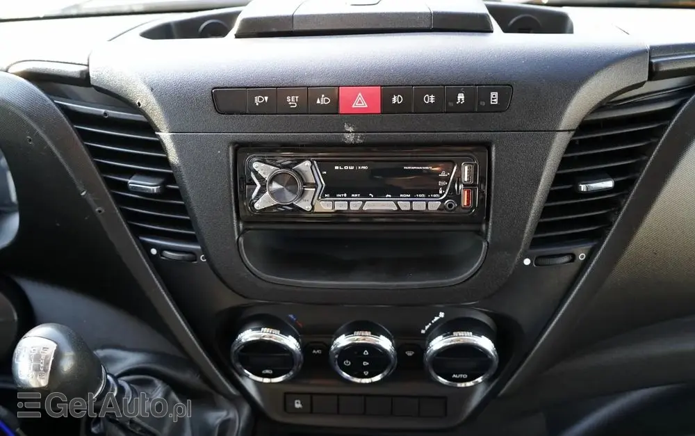 IVECO DAILY 35-140 / BRYGADÓWKA / 7 MIEJSC / BLASZAK / FURGON / SPROWADZONY 