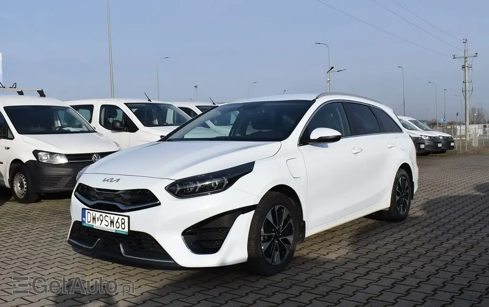 KIA Ceed 1.6 GDI PHEV L DCT