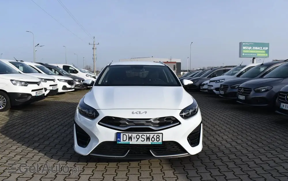 KIA Ceed 1.6 GDI PHEV L DCT