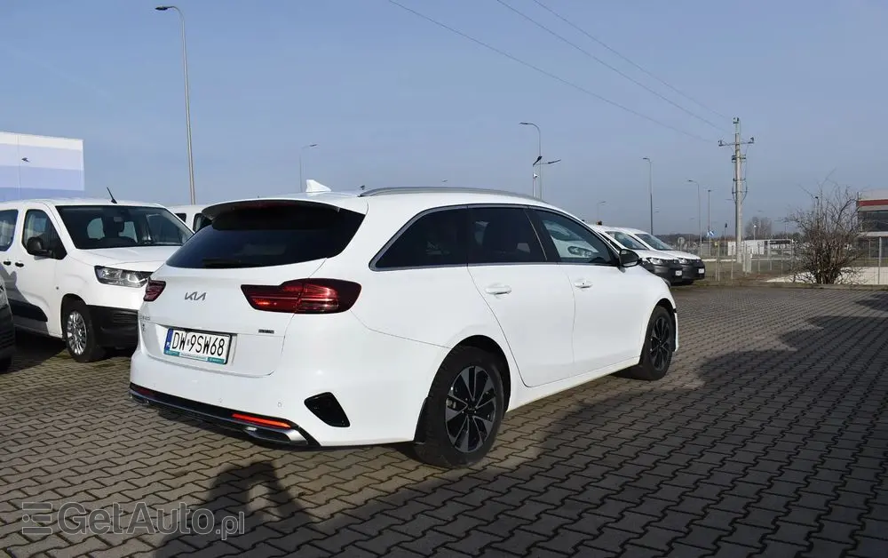 KIA Ceed 1.6 GDI PHEV L DCT