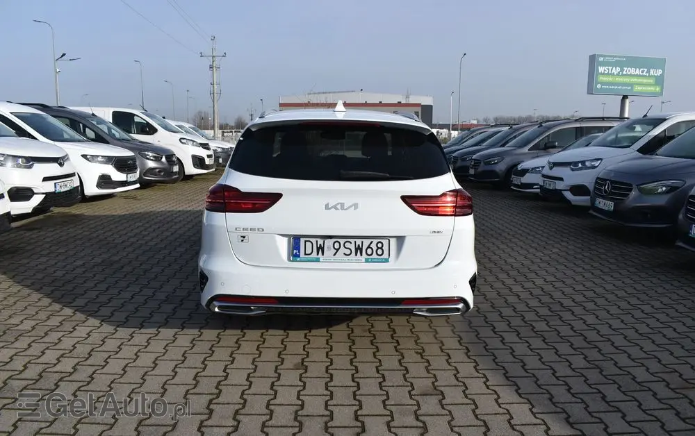 KIA Ceed 1.6 GDI PHEV L DCT