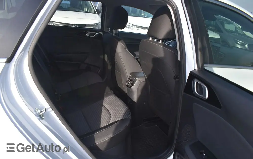 KIA Ceed 1.6 GDI PHEV L DCT