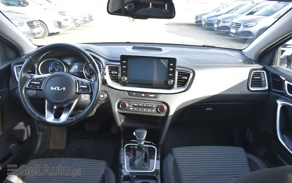 KIA Ceed 1.6 GDI PHEV L DCT