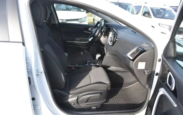 KIA Ceed 1.6 GDI PHEV L DCT