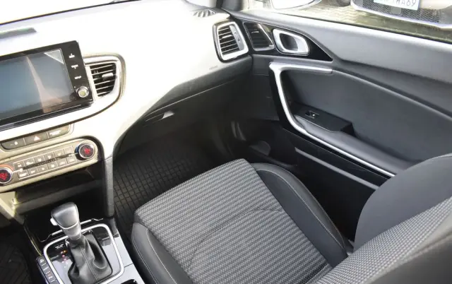 KIA Ceed 1.6 GDI PHEV L DCT