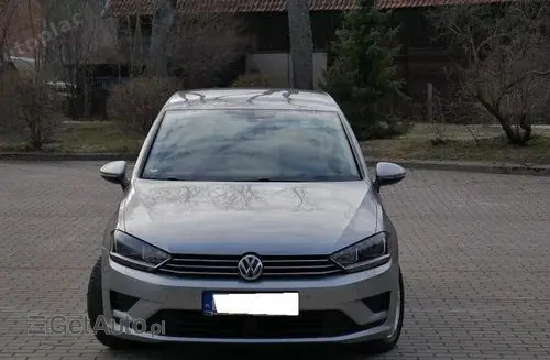 VOLKSWAGEN Golf Sportsvan 