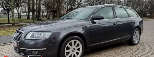 AUDI A6 