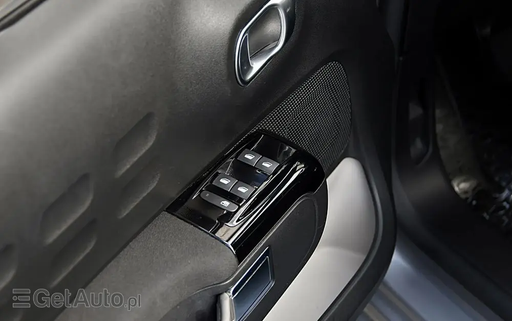 CITROËN C3 1.2 PureTech Shine