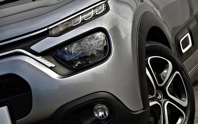 CITROËN C3 1.2 PureTech Shine