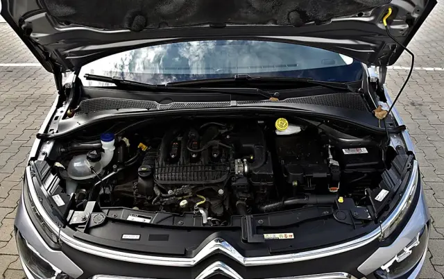 CITROËN C3 1.2 PureTech Shine