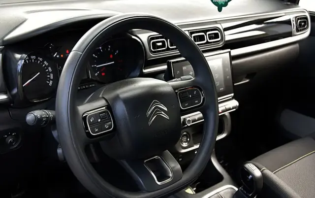 CITROËN C3 1.2 PureTech Shine