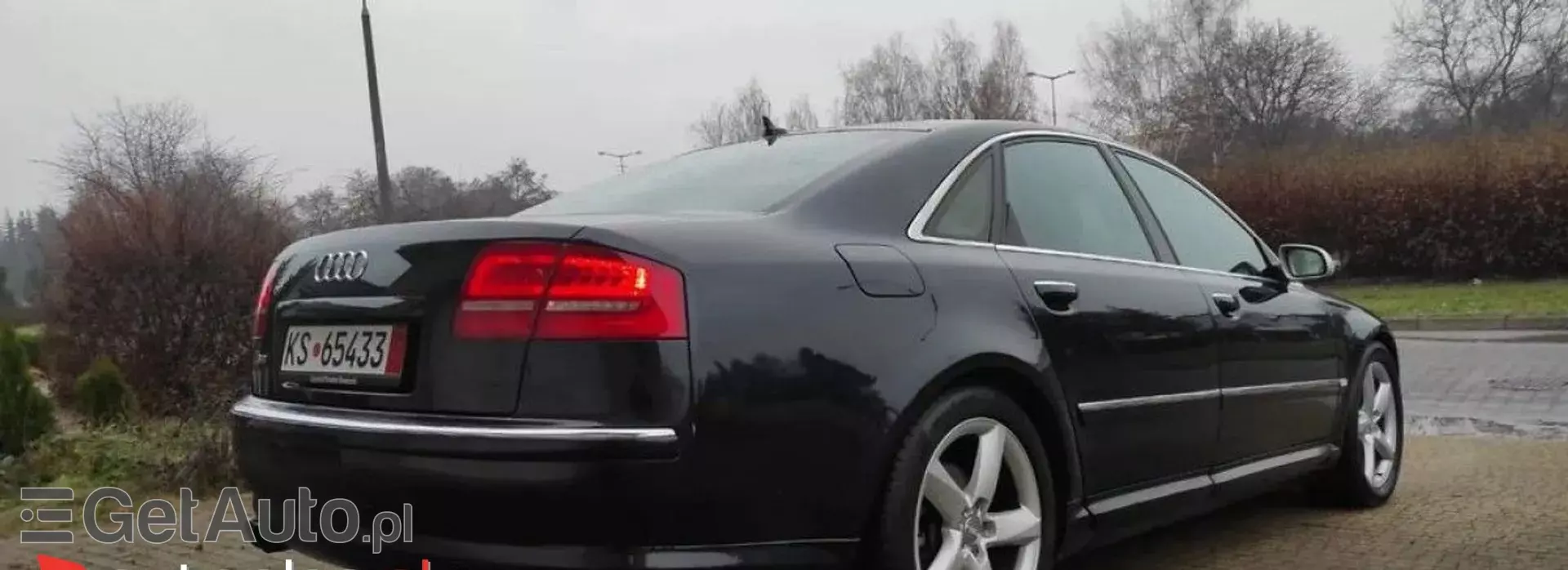 AUDI A8 