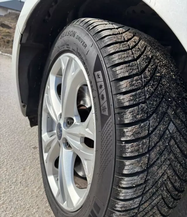 FORD S-MAX 2.0 Duratorq TDCi (140 KM) powershift