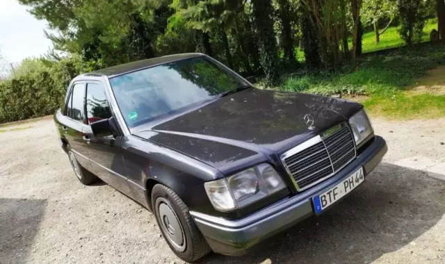 MERCEDES-BENZ W124 