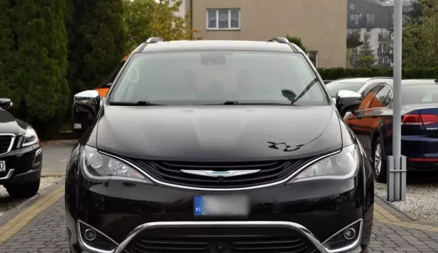 CHRYSLER Pacifica 3.6 V6 (264 KM) Hybrid CVT