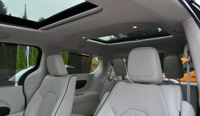 CHRYSLER Pacifica 3.6 V6 (264 KM) Hybrid CVT