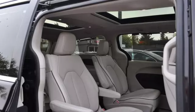 CHRYSLER Pacifica 3.6 V6 (264 KM) Hybrid CVT