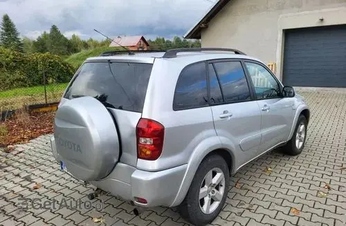 TOYOTA Rav 4 
