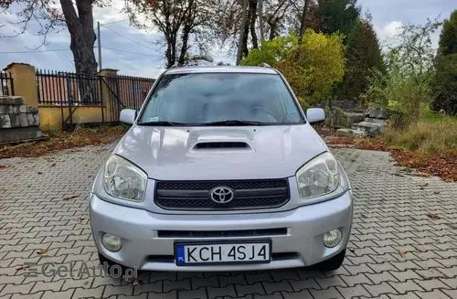 TOYOTA Rav 4 
