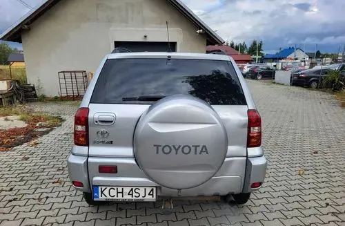 TOYOTA Rav 4 