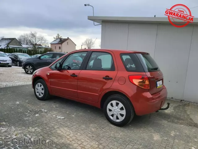 SUZUKI SX4 
