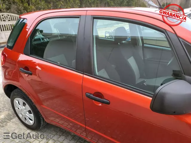SUZUKI SX4 