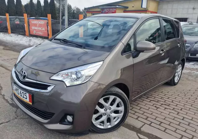 TOYOTA Verso S 1.33 VVT-i Club