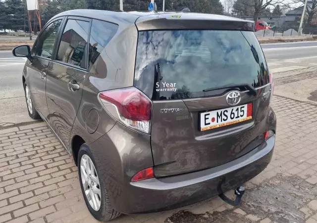 TOYOTA Verso S 1.33 VVT-i Club