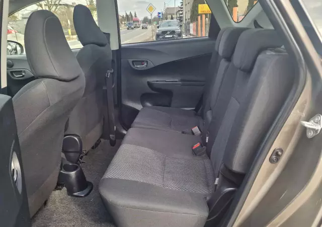 TOYOTA Verso S 1.33 VVT-i Club