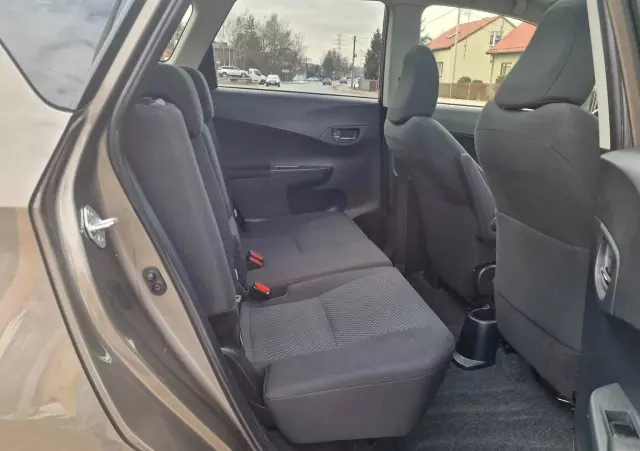 TOYOTA Verso S 1.33 VVT-i Club