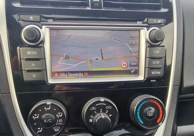 TOYOTA Verso S 1.33 VVT-i Club